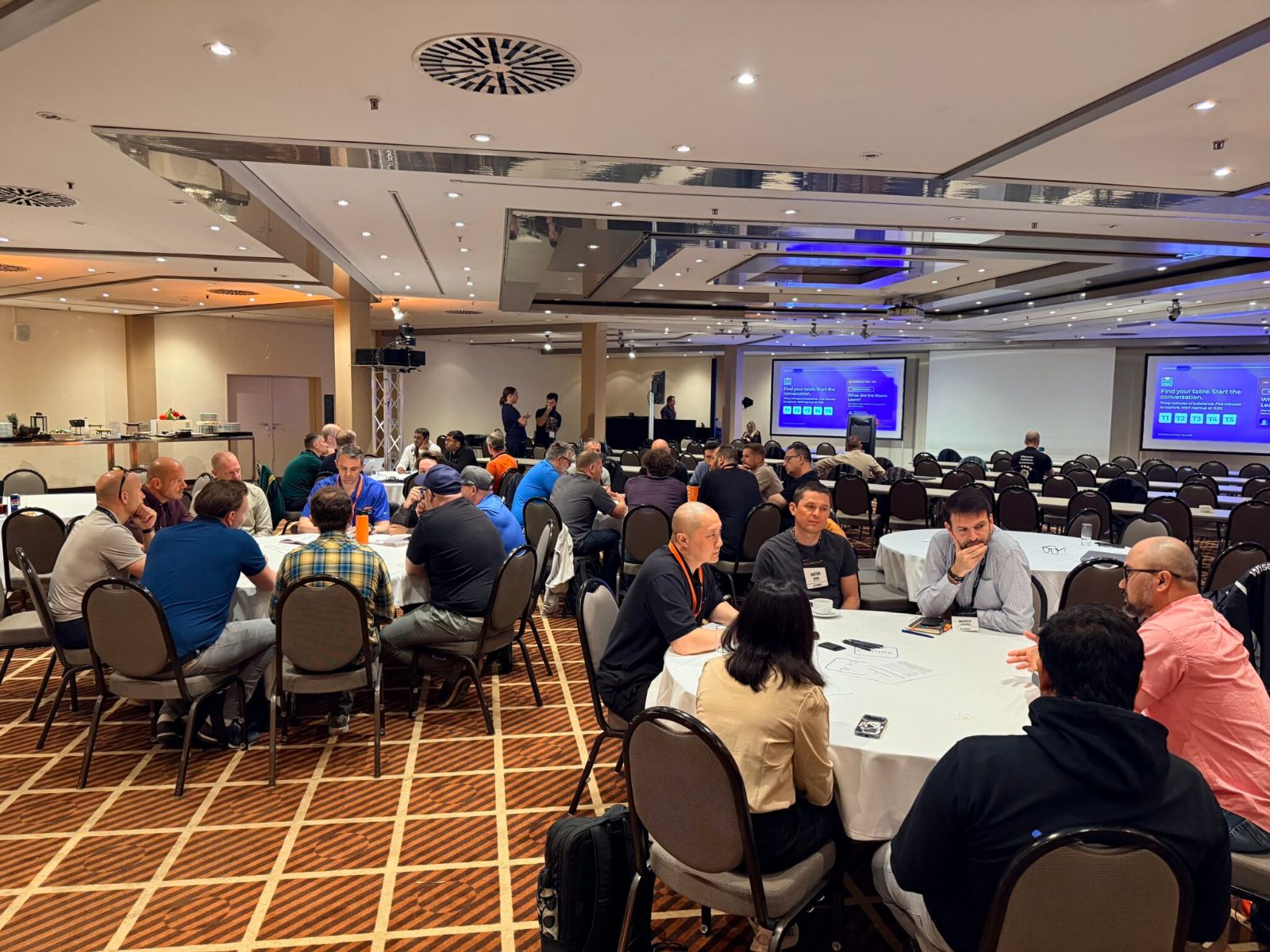 Roundtable breakouts at NautoCon Munich 2026